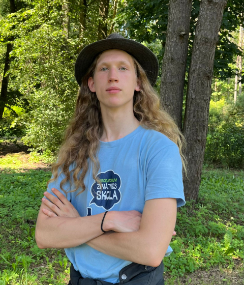 WhatsApp Image 2025-12-01 at 09.53.43 (2)