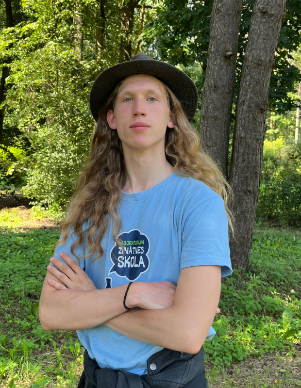 WhatsApp Image 2025-12-01 at 09.53.43 (2)